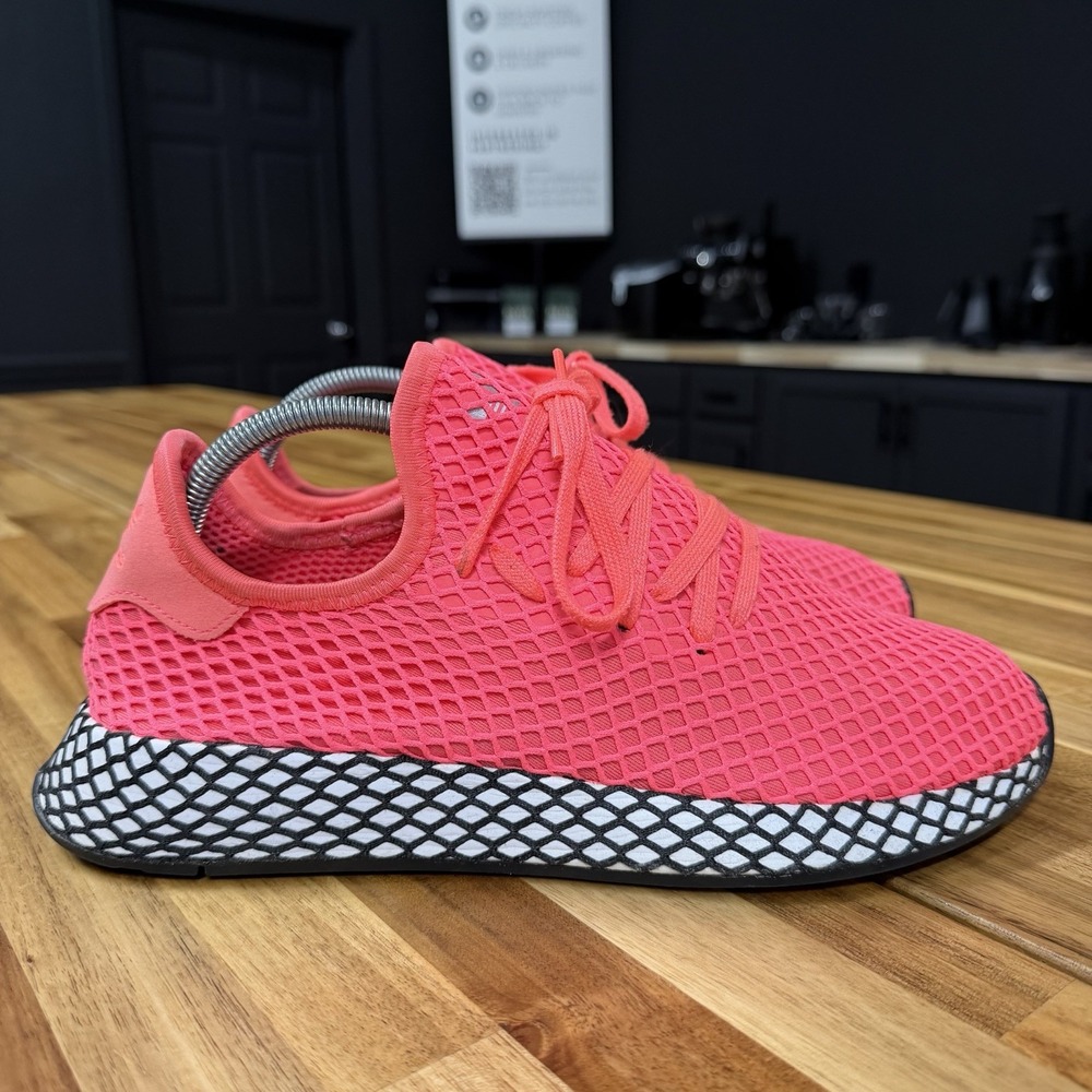 Adidas Deerupt Runner Turbo B41769 Men's 9.5 Pink Black Sneakers 2018